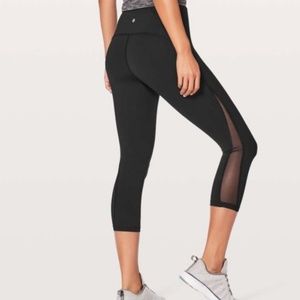 Lululemon Athletica Train Times Crop 21"